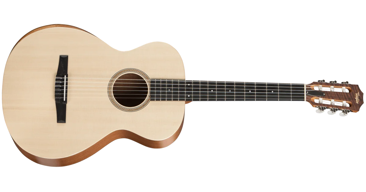 Academy 12-N (2017) Layered Sapele Acoustic Guitar (Discontinued